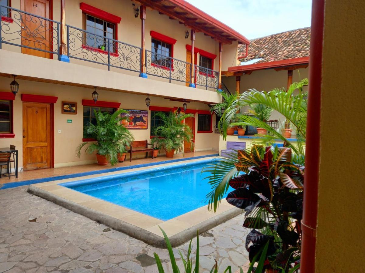 Hostal Don Gato Гранада Экстерьер фото